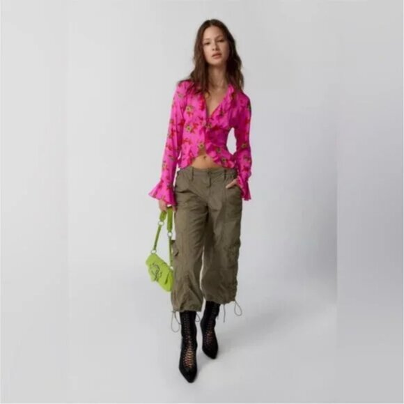 Urban Outfitters x Ecote | Terri Semi Sheer Ruffle Blouse Pink New Small Floral - Picture 5 of 7